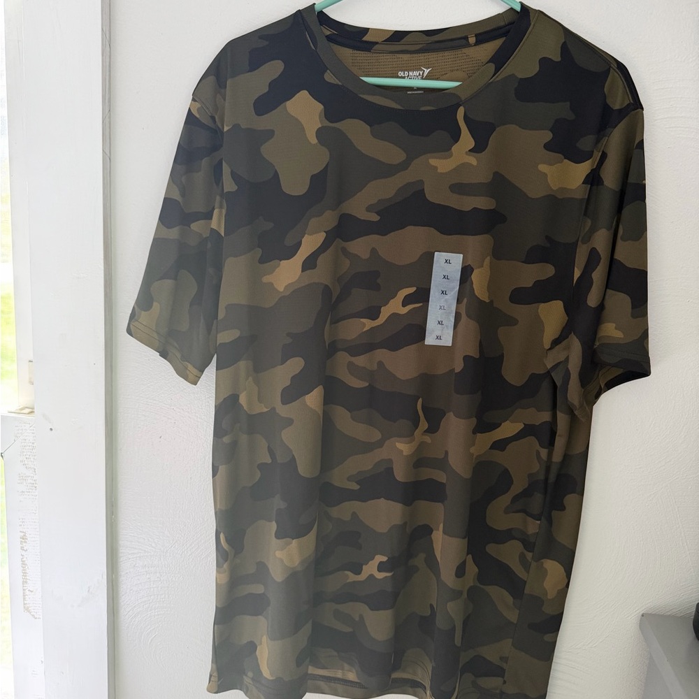 Old Navy Camo Short-Sleeve Performance Tee - Olive/Black/Brown